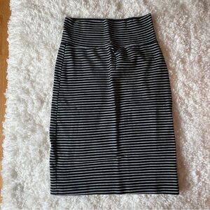 AMERICAN APPAREL skirt